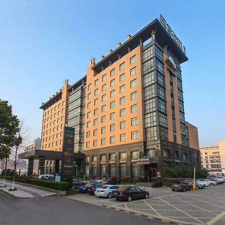 Four Seasons Rayli Hotel Ningbo Bagian luar foto
