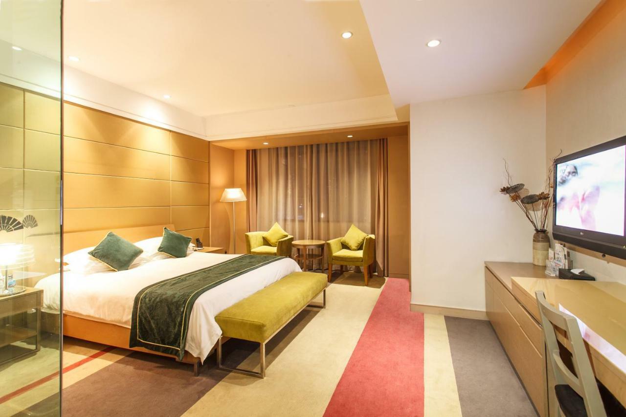 Four Seasons Rayli Hotel Ningbo Bagian luar foto