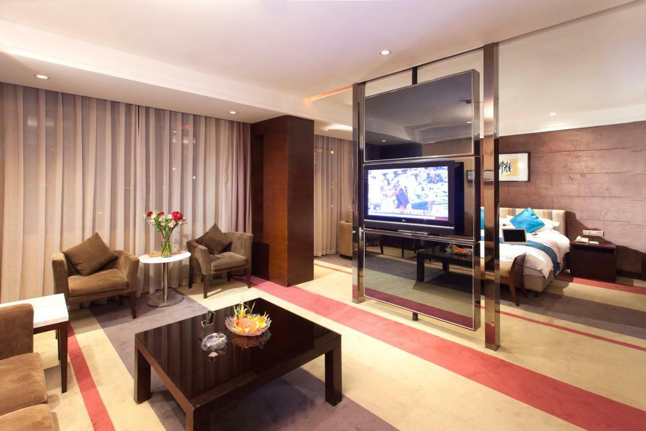 Four Seasons Rayli Hotel Ningbo Bagian luar foto